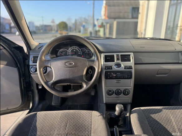 2010 Lada (ВАЗ) Priora I, зелёный, 450000 рублей - вид 14