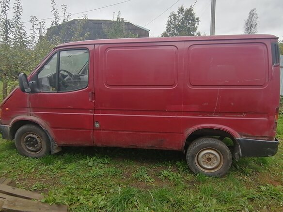 1998 Ford Transit, красный, 300000 рублей - вид 8