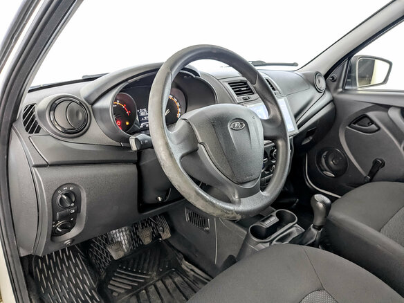 2018 Lada (ВАЗ) Granta I Рестайлинг, белый - вид 15