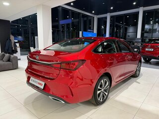 2024 Changan Eado Plus, красный, 2589900 рублей, вид 3
