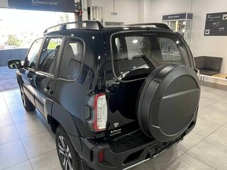 2026 Lada (ВАЗ) Niva Travel I Рестайлинг, зелёный, 1797674 рублей, вид 3