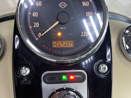 2014 Harley-Davidson Fat Bob, бежевый, 980000 рублей, вид 3
