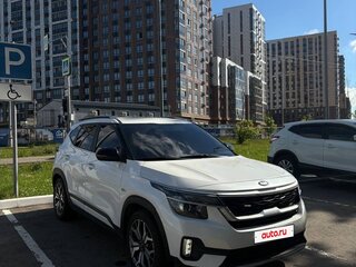 2021 Kia Seltos I, белый, 1950000 рублей, вид 1