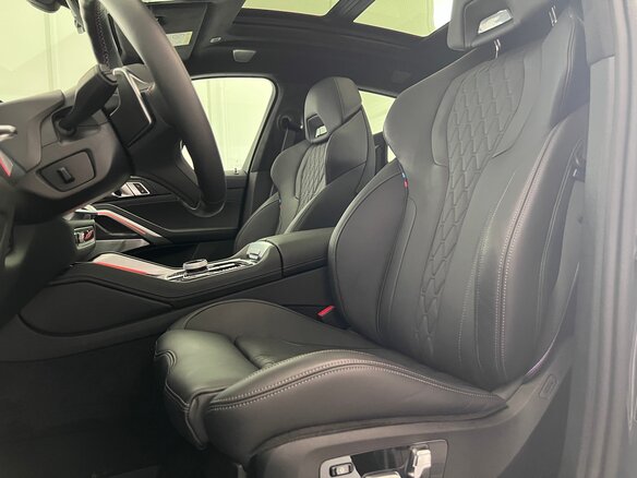 2024 BMW X6 M60i III (G06) Рестайлинг, серый, 16290000 рублей - вид 11