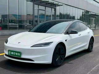 2024 Tesla Model 3 Long Range RWD I Рестайлинг, белый, 5490000 рублей, вид 2