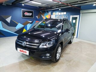 2014 Volkswagen Tiguan I Рестайлинг, чёрный, 1500000 рублей, вид 2