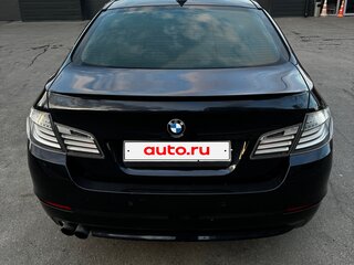 2013 BMW 5 серии 520i VI (F10/F11/F07), синий, 1549000 рублей, вид 3