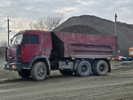 1987 КамАЗ 5511, красный, 1200000 рублей, вид 1