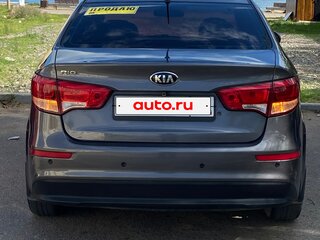 2015 Kia Rio III Рестайлинг, серый, 850000 рублей, вид 4