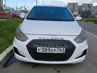 2011 Hyundai Solaris I, белый, 430000 рублей, вид 1