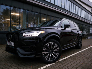 2020 Volvo XC90 II Рестайлинг 1, чёрный, 3900000 рублей, вид 1
