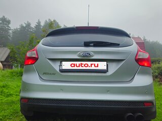 2013 Ford Focus III, серебристый, 620000 рублей, вид 3
