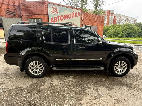 2012 Nissan Pathfinder III Рестайлинг, чёрный, 950000 рублей - вид 10