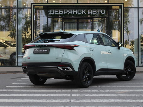 2023 Omoda C5 I, зелёный, 1930000 рублей, вид 3