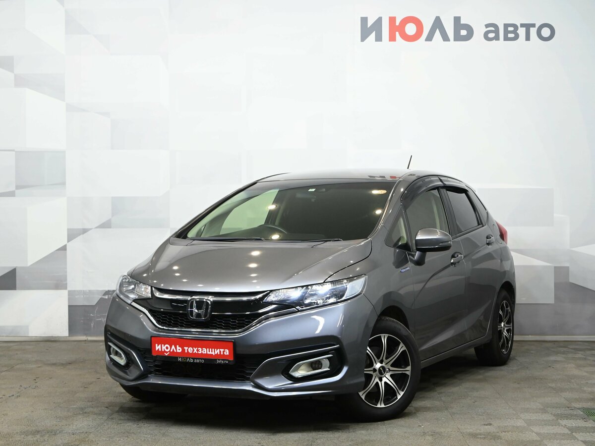 Открыть фотографии: Honda Fit III Рестайлинг
