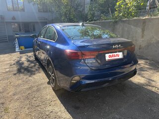 2023 Kia Forte III Рестайлинг, синий, 1800000 рублей, вид 3