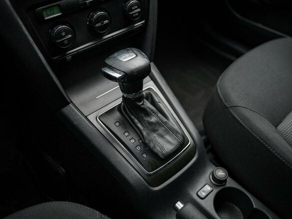 2008 Skoda Octavia II (A5), чёрный - вид 8