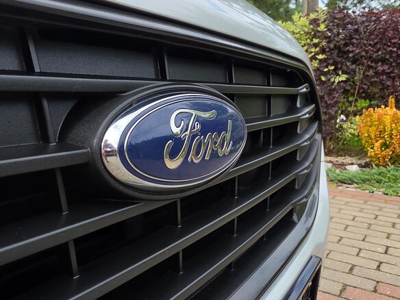 2022 Ford Tourneo Connect Grand II Рестайлинг, серебристый, 1950000 рублей - вид 9