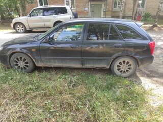 2002 Mazda 323 VI (BJ) Рестайлинг, чёрный, 100000 рублей, вид 4