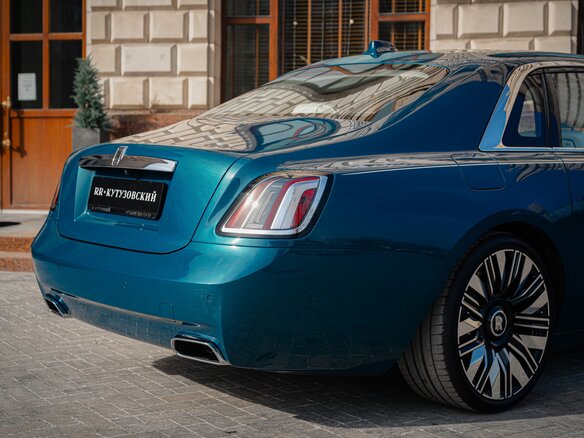 2026 Rolls-Royce Ghost II Рестайлинг (Series II), синий - вид 6
