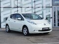 2011 Nissan Leaf (EM61) I (ZE0/AZE0), белый, 570000 рублей