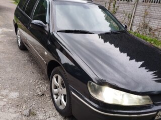2001 Peugeot 406 I Рестайлинг, чёрный, 390000 рублей, вид 3