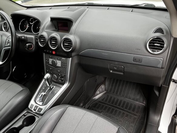 2013 Opel Antara I Рестайлинг, белый, 1520000 рублей - вид 19