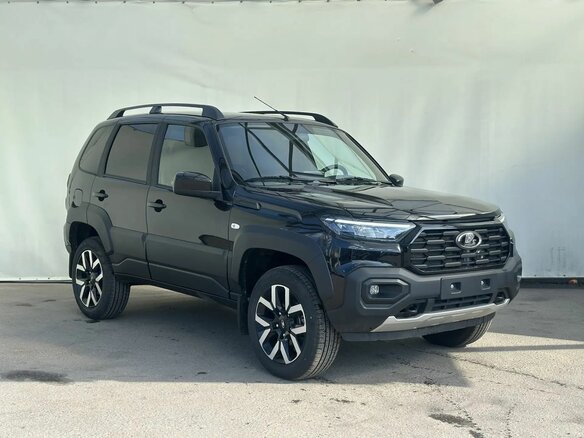 2026 Lada (ВАЗ) Niva Travel I Рестайлинг, чёрный - вид 1