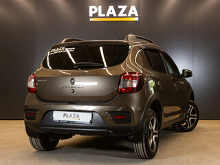 2019 Renault Sandero Stepway II Рестайлинг, коричневый, 1300000 рублей, вид 3