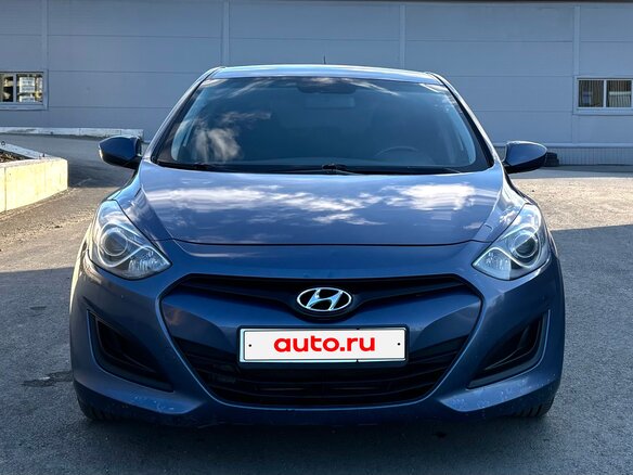 2012 Hyundai i30 II, синий, 750000 рублей - вид 2