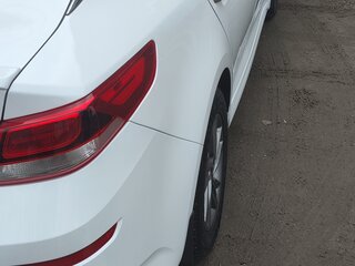 2020 Kia Optima IV Рестайлинг, белый, 1800000 рублей, вид 5