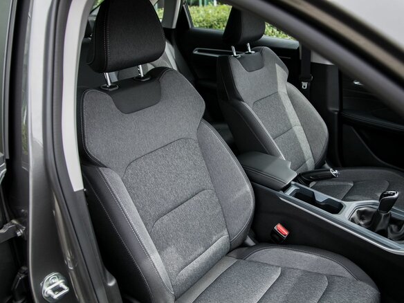 2024 Geely Emgrand II, серый, 1490000 рублей - вид 10