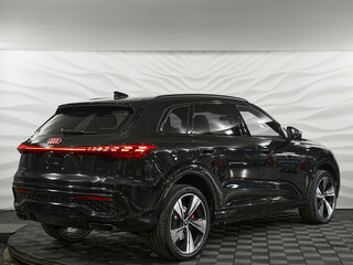 2026 Audi Q5 L III (GU), чёрный, 6799000 рублей, вид 4