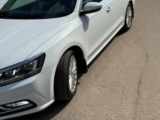 2016 Volkswagen Passat (North America and China) I Рестайлинг, белый, 1650000 рублей, вид 2