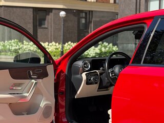2019 Mercedes-Benz A-Класс 200 IV (W177), красный, 2777777 рублей, вид 5
