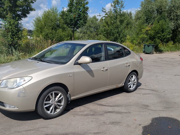 2010 Hyundai Elantra IV (HD), бежевый