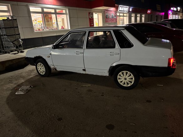 2000 Lada (ВАЗ) 21099, белый, 80000 рублей - вид 8