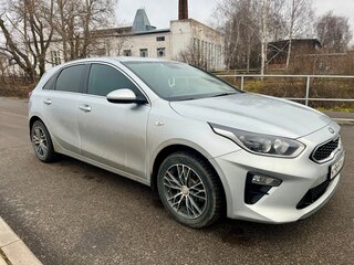 2018 Kia Ceed III, серебристый, 1700000 рублей, вид 3
