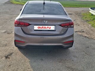 2019 Hyundai Solaris II, коричневый, 1390000 рублей, вид 4