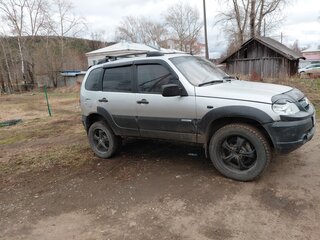 2011 Chevrolet Niva I Рестайлинг, серый, 350000 рублей, вид 4