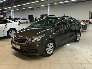 2015 Kia Rio III Рестайлинг, коричневый, 899000 рублей, вид 2