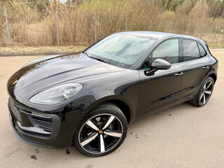 2022 Porsche Macan I Рестайлинг 2, чёрный, 5065698 рублей, вид 4