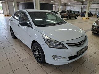 2016 Hyundai Solaris I Рестайлинг, белый, 569000 рублей, вид 3