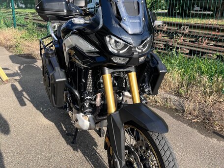 2020 Honda CRF 1100L Africa Twin, чёрный, 1599999 рублей, вид 4