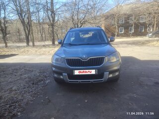 2017 Skoda Yeti I Рестайлинг, серый, 1200000 рублей, вид 3