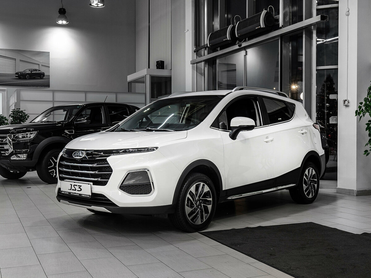 Открыть фотографии: JAC JS3
