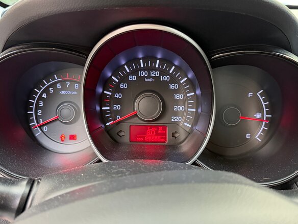2011 Kia Rio III, красный - вид 12