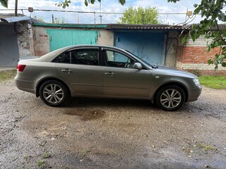 2008 Hyundai Sonata V (NF) Рестайлинг, серый, 650000 рублей, вид 4