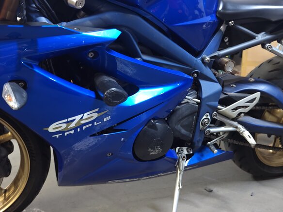 2010 Triumph Daytona 675, синий, 530000 рублей - вид 7