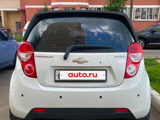2013 Chevrolet Spark III, белый, 950000 рублей, вид 2